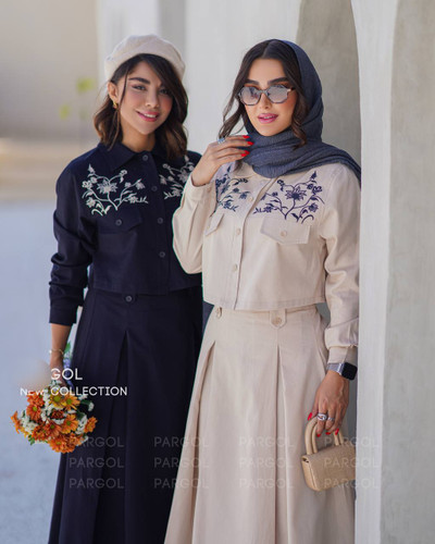 رنگ استخوانی و سرمه ای